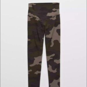 Aerie offline leggings. Camo. XL.